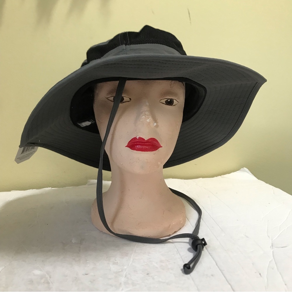 PUGS NEW Wide Brim Lightweight Sun Hat Breathable Bucket Cap Fishing Protection